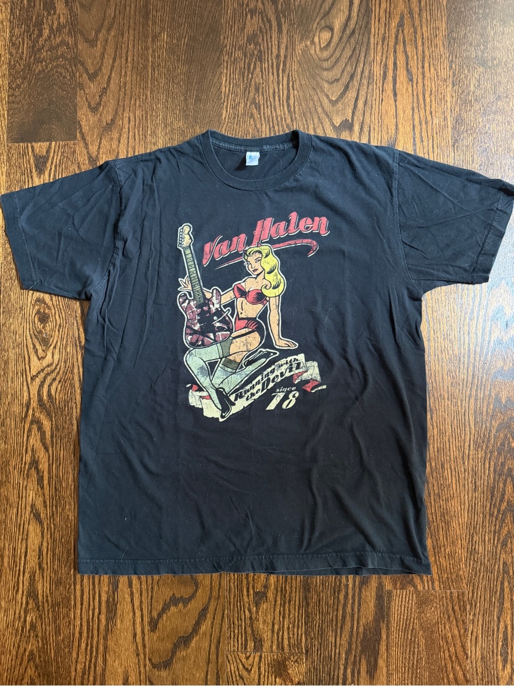 Official 2007 Van Halen Running with the Devil Vintage Concert Tee Size XL